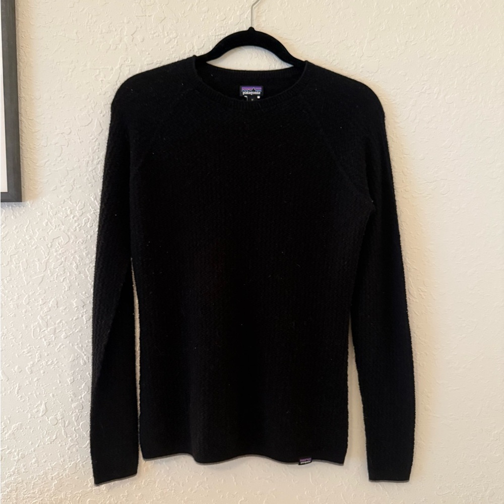 Patagonia women’s sweater